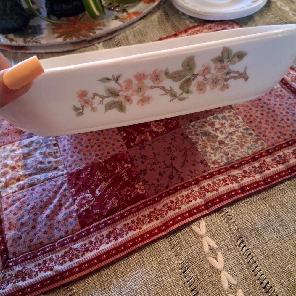 Pyrex Ceramic Serving Dish